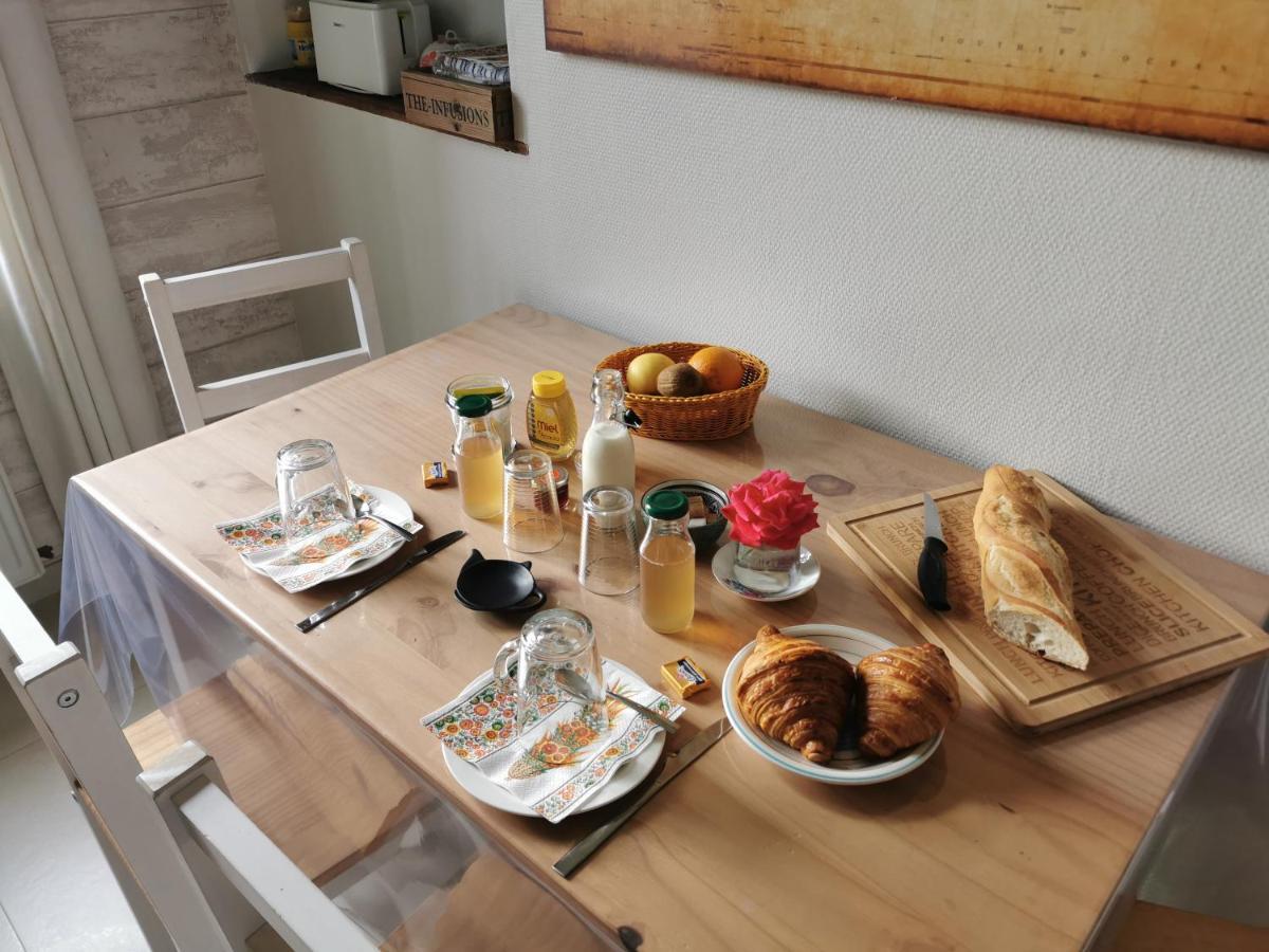 Bed and Breakfast La Coticia Coutiches Экстерьер фото